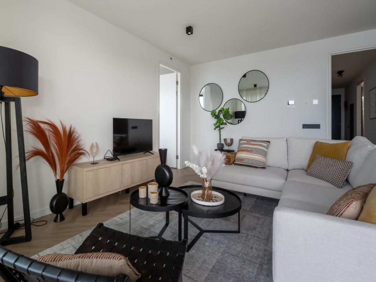 Spacious Waterfront Apartment Арнемёйден Экстерьер фото